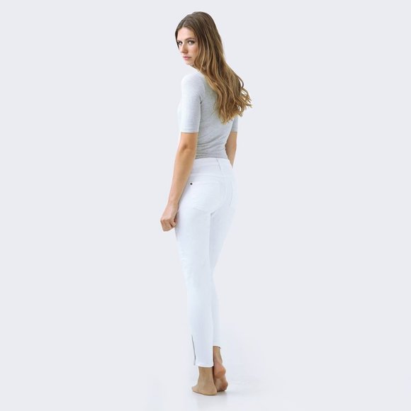 Second Yoga Jeans, white with zippered ankle - Picture 1 of 4